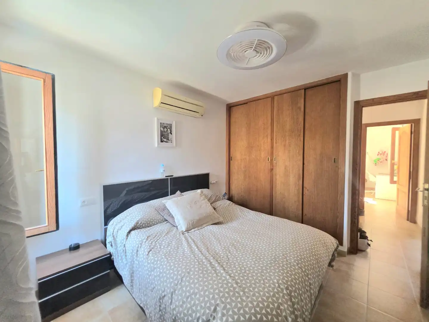 Dormitori de Casa adosada en venda en Consell amb Aire condicionat i Traster