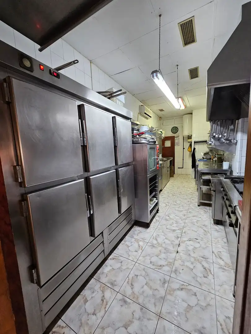 Cocina de Local en venta en Blanes con Aire acondicionado, Terraza y Amueblado