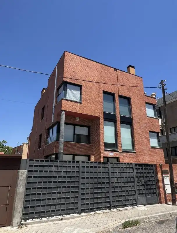 Vista exterior de Pis de lloguer en Madrid amb Aire condicionat, Calefacció i Terrassa