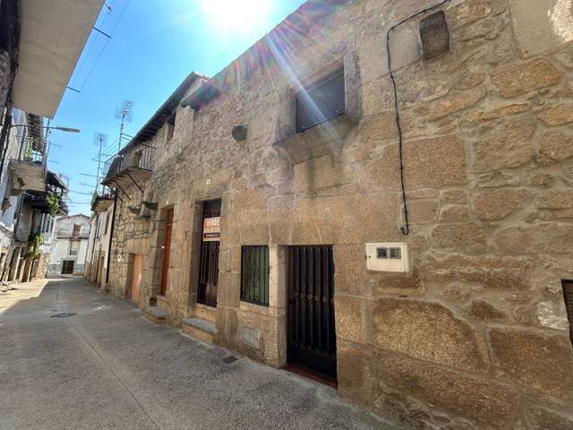 Casa-chalet en Venta en Villamiel