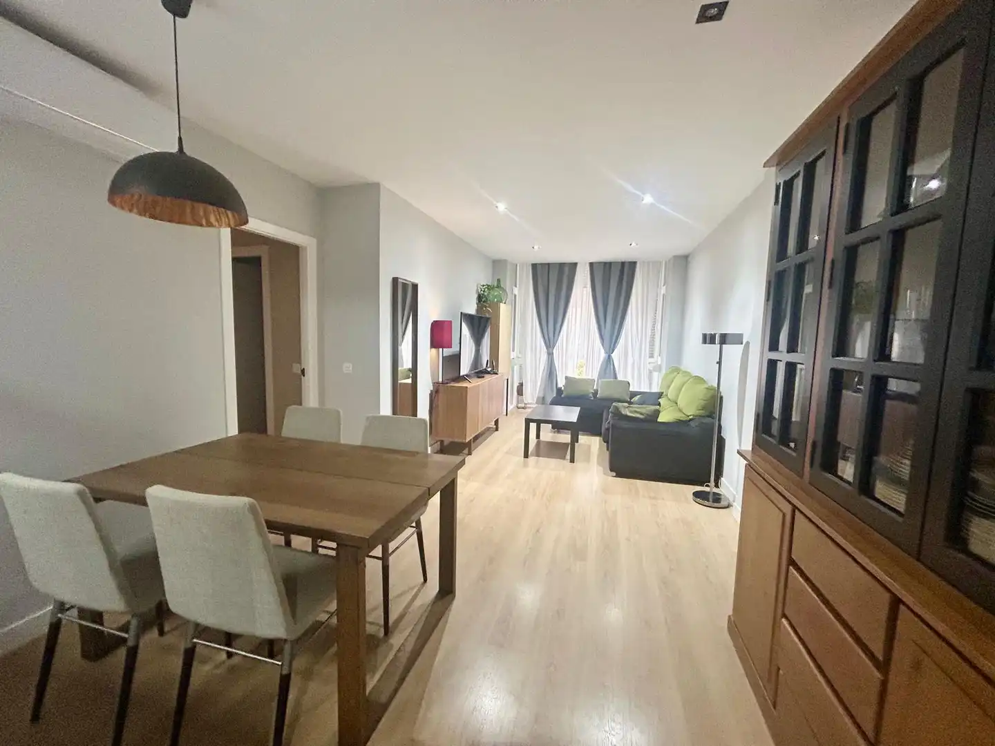 Sala d'estar de Pis en venda en Jerez de la Frontera amb Aire condicionat, Calefacció i Parquet