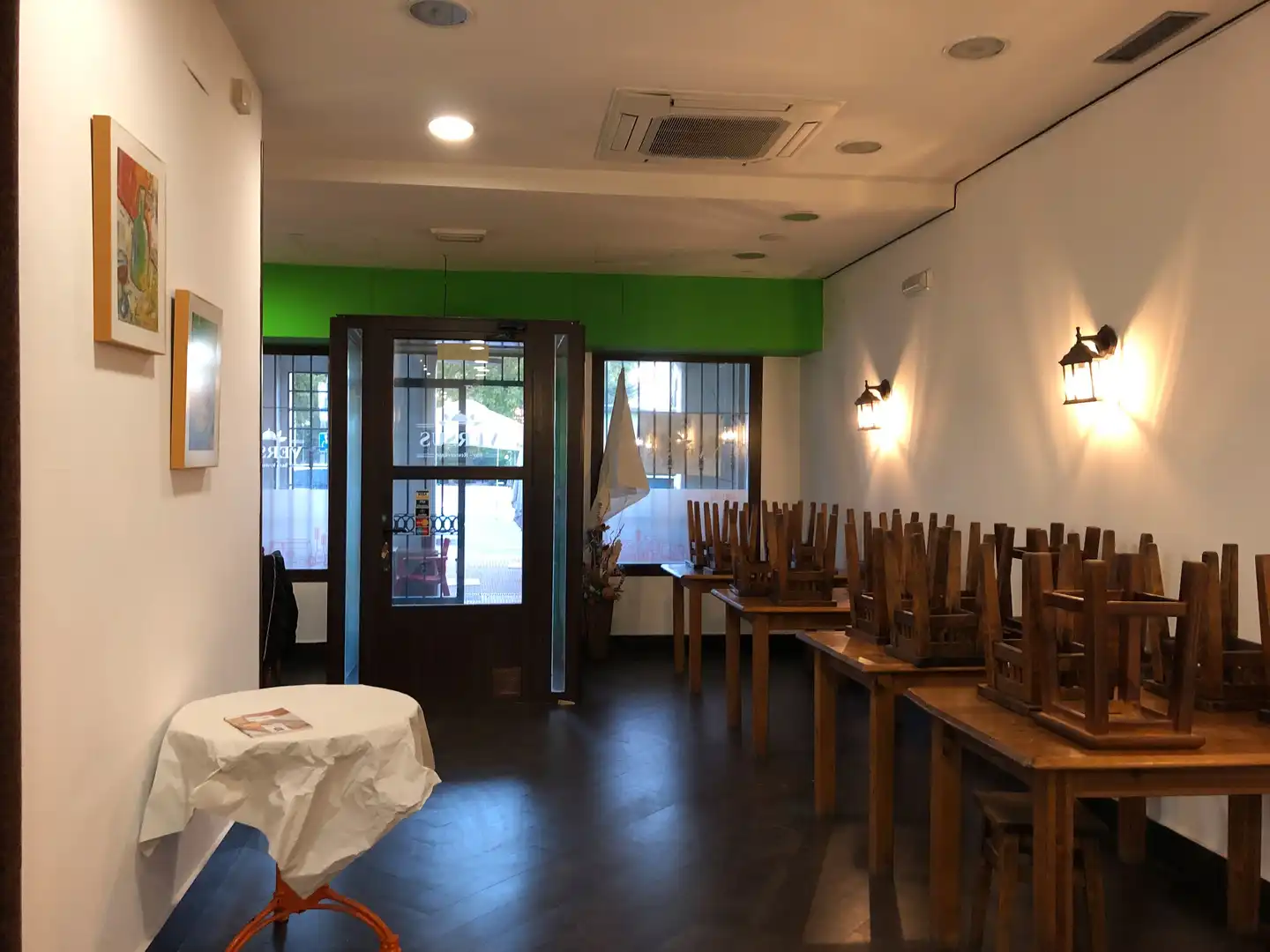 Commercial properties for sale in Ciudad Real  with Air Conditioner and Heating