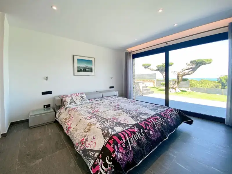 Houses for sale in N/A, Grifeu - Cap Ras - Els Estanys - Sant Genís