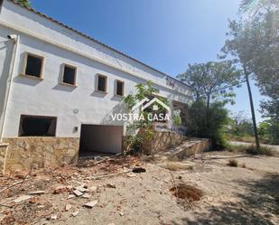 Exterior view of Building for sale in  Madrid Capital