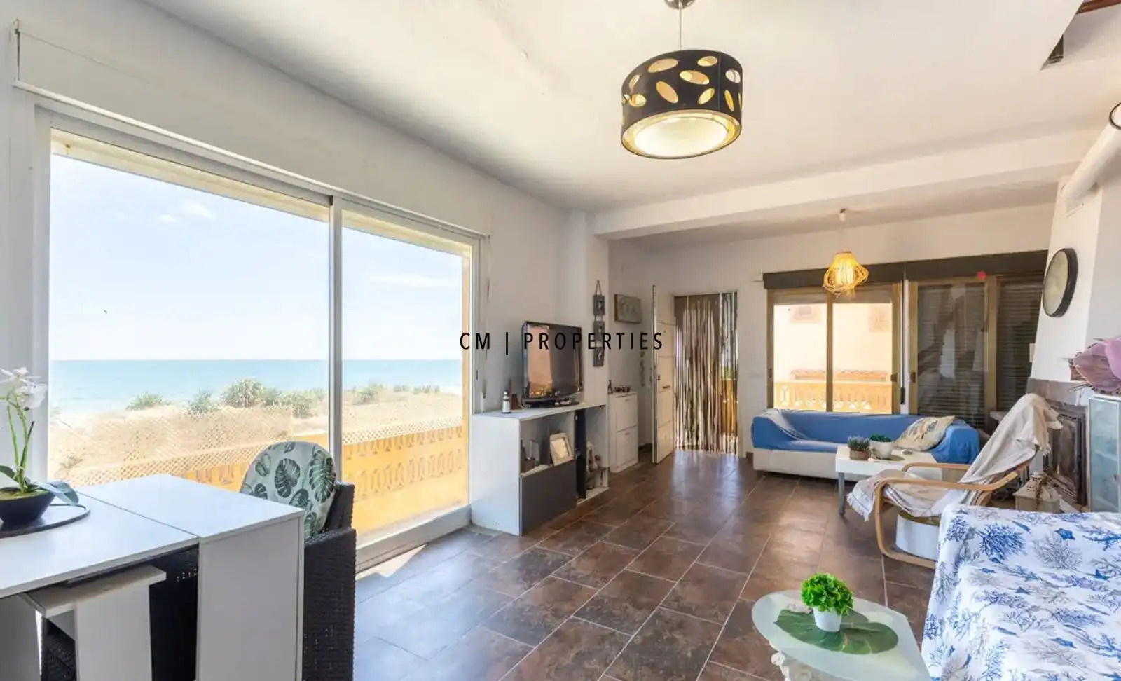 Sala de estar de Piso en venta en Sueca con Calefacción, Terraza y Trastero