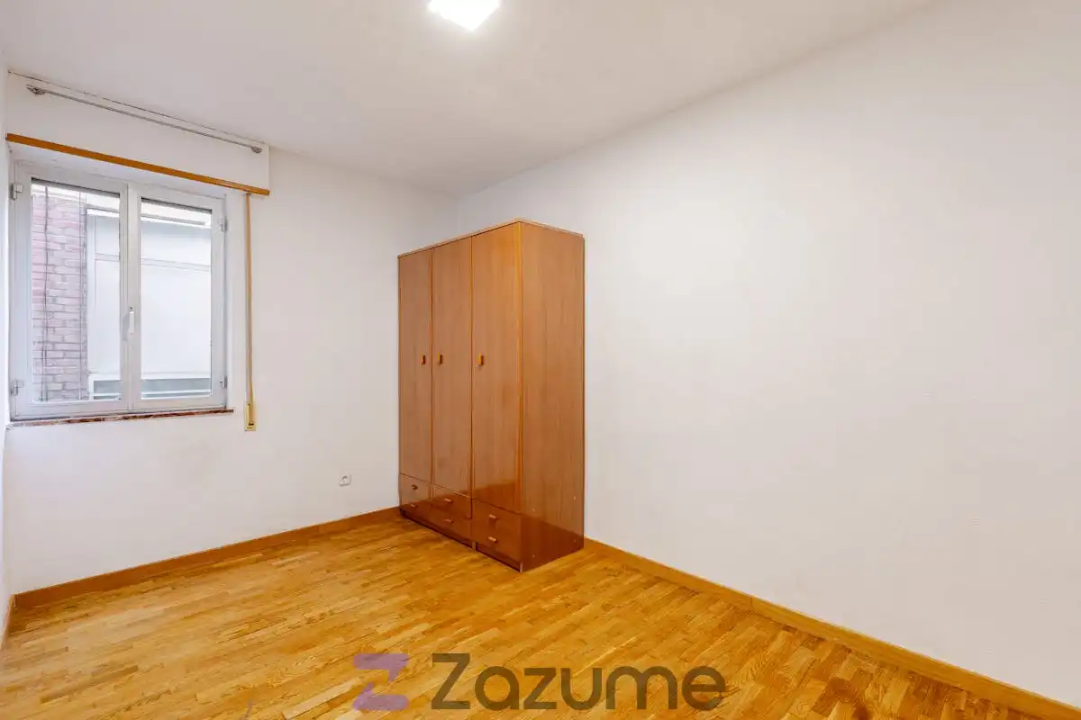 Dormitori de Pis de lloguer en Madrid amb Aire condicionat, Parquet i Terrassa