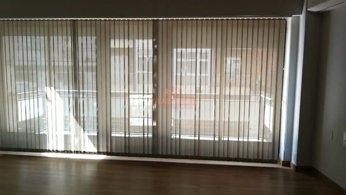 Bureau avec ascenseur à louer à Centro