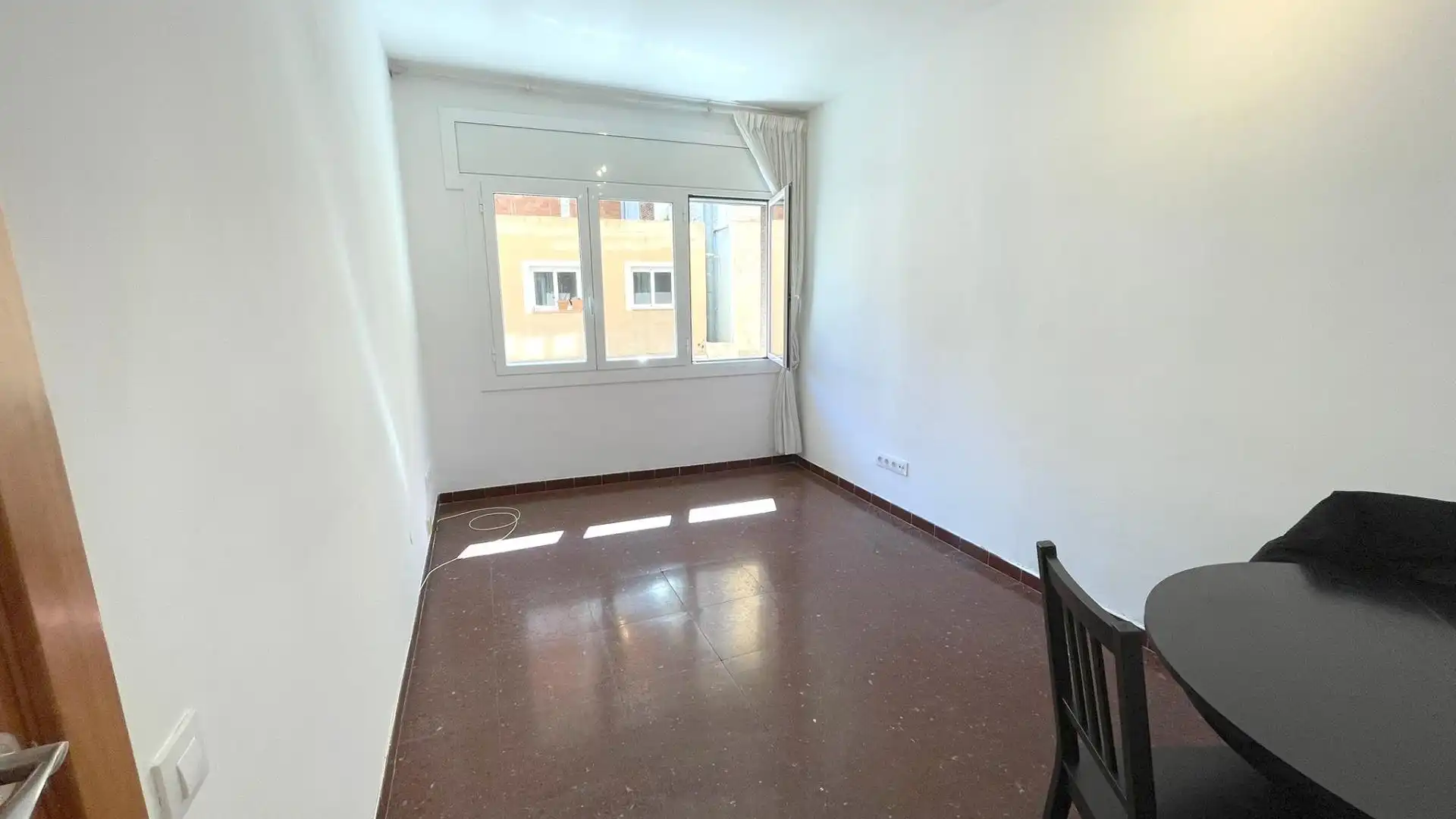 Bedroom of Flat for sale in  Barcelona Capital  with Air Conditioner