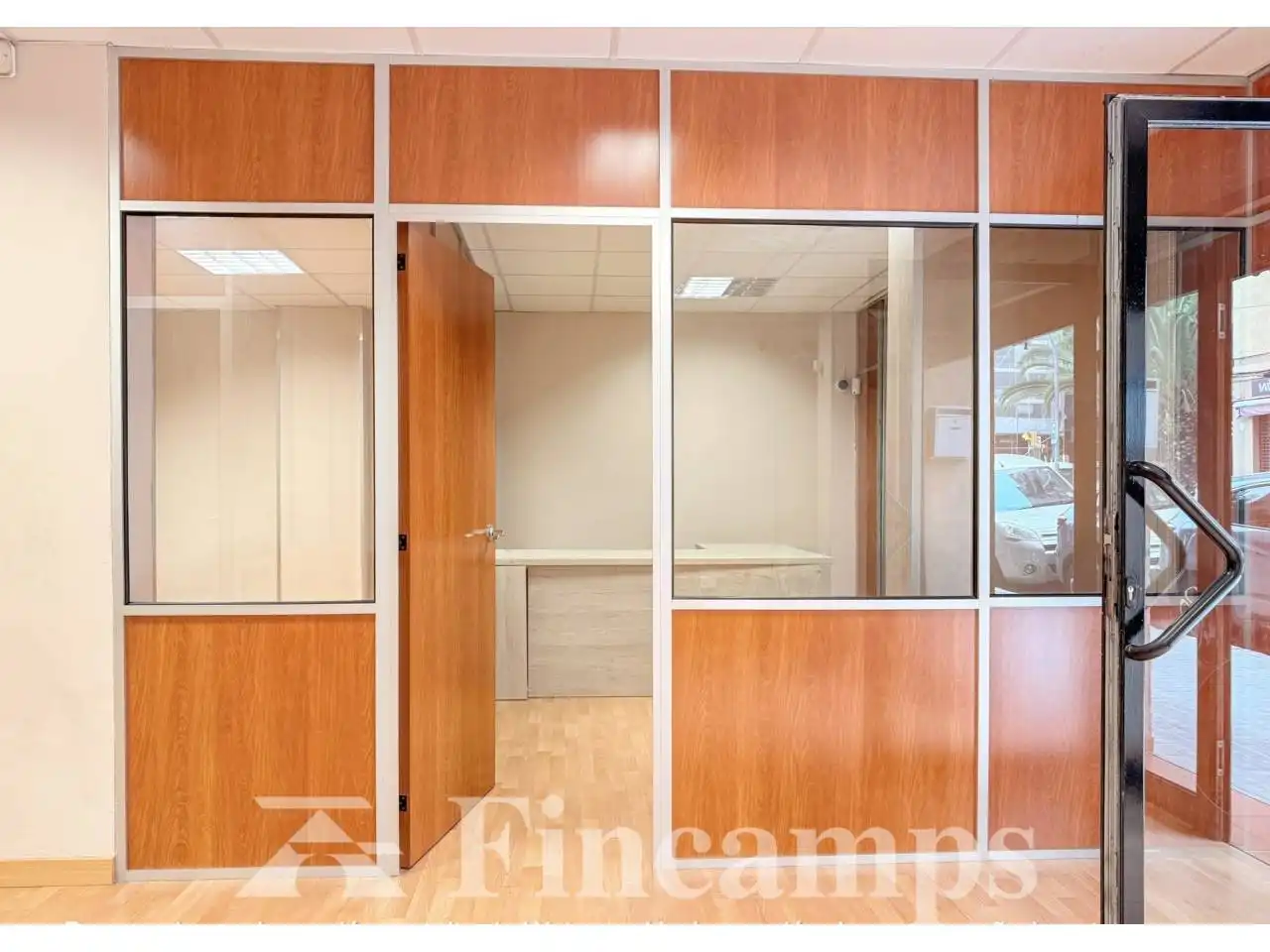 Business premises for sale in Calle Samuntada 56-58, imagen 6