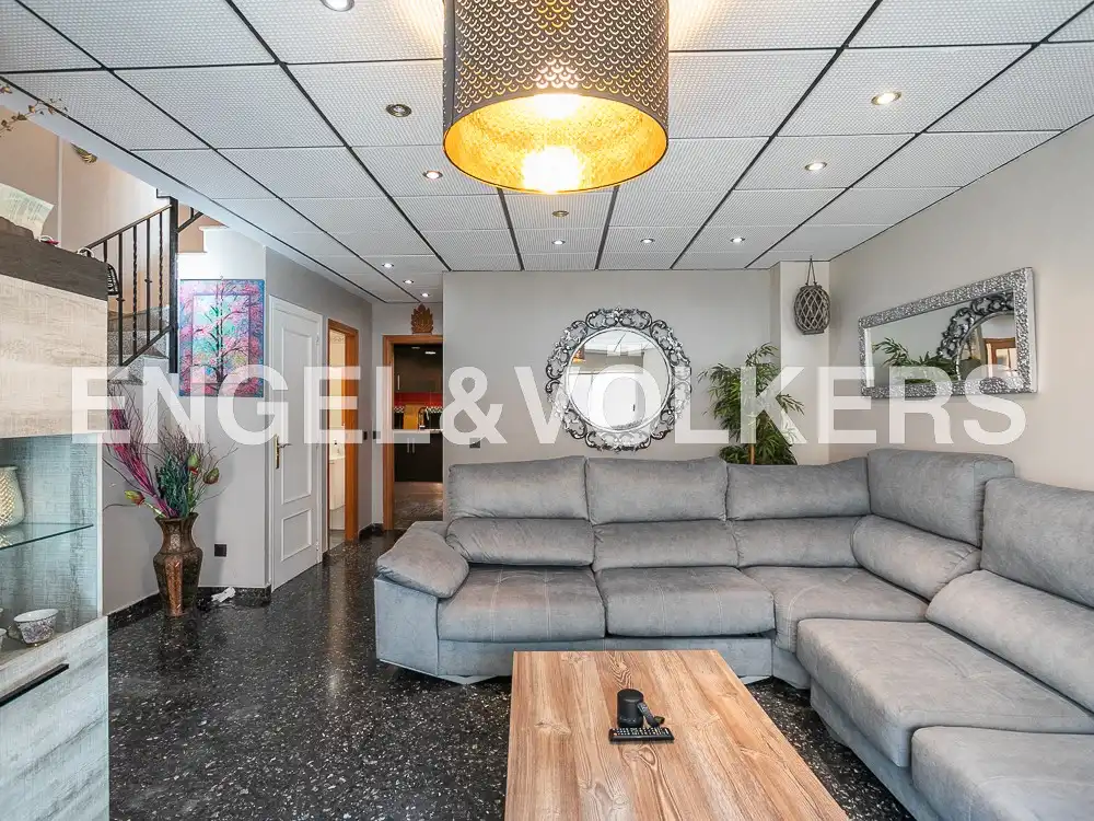Sala de estar de Casa o chalet de alquiler en La Pobla de Farnals con Aire acondicionado, Calefacción y Terraza