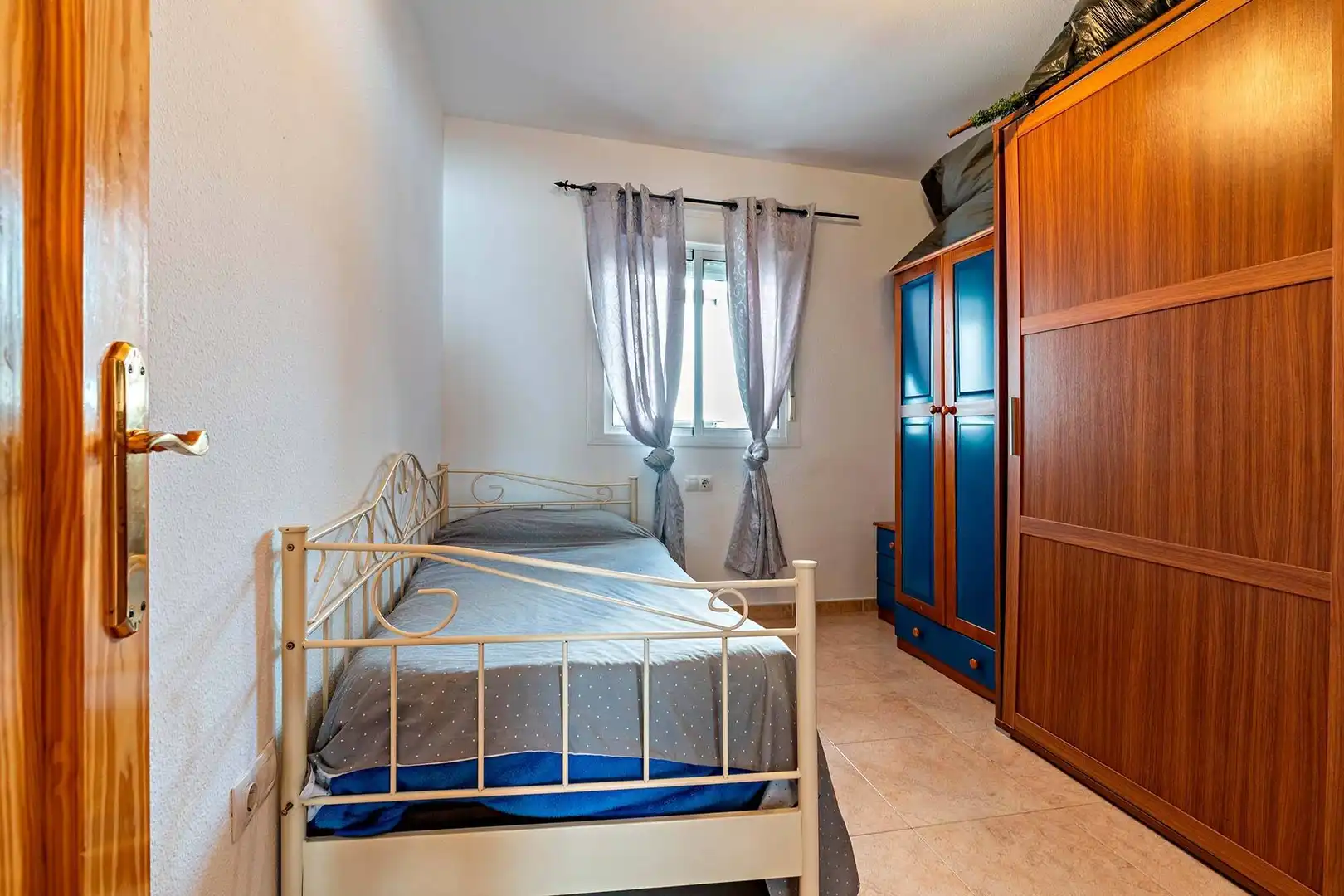 Habitación de Piso en venta en Roquetas de Mar con Aire acondicionado, Terraza y Balcón