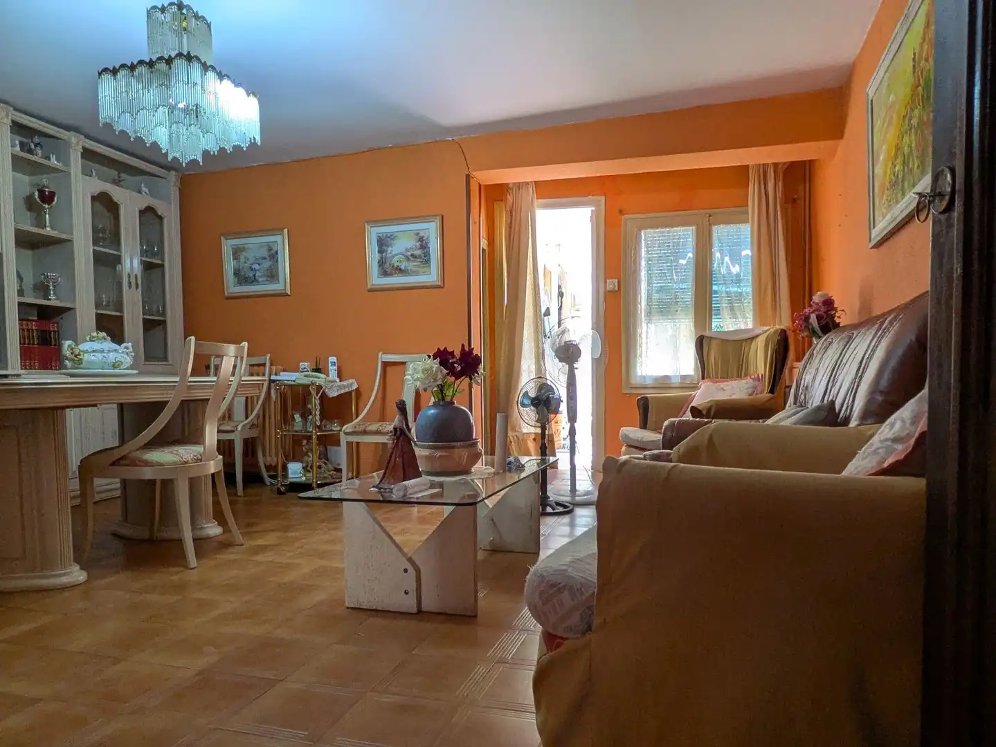 Sala de estar de Finca rústica en venta en Monzón con Calefacción, Jardín privado y Terraza