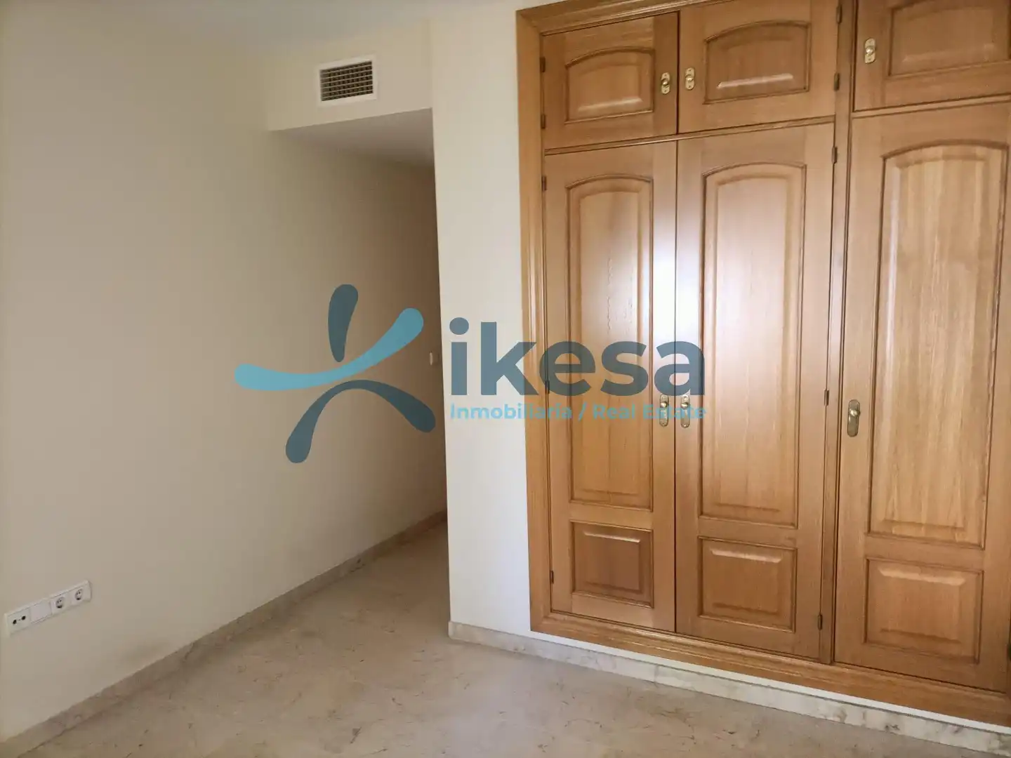 Flat for sale in Lucena  with Community pool