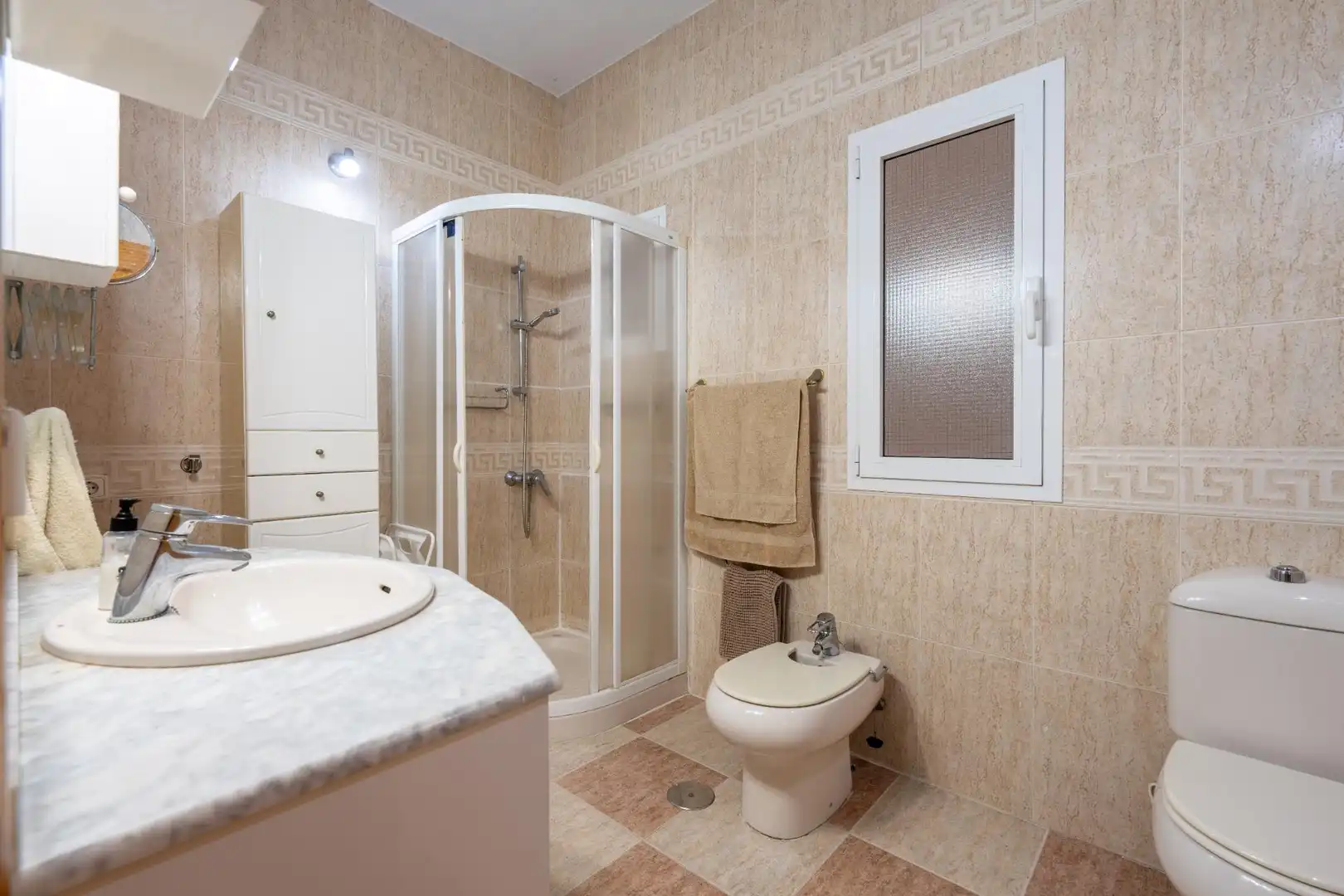 Flat with terrace to rent in Calle Doctor Barraquer, imagen 5