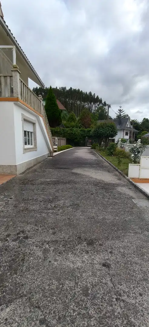 Parking of Houses for sale in Cedeira  with Heating, Private garden and Parquet flooring