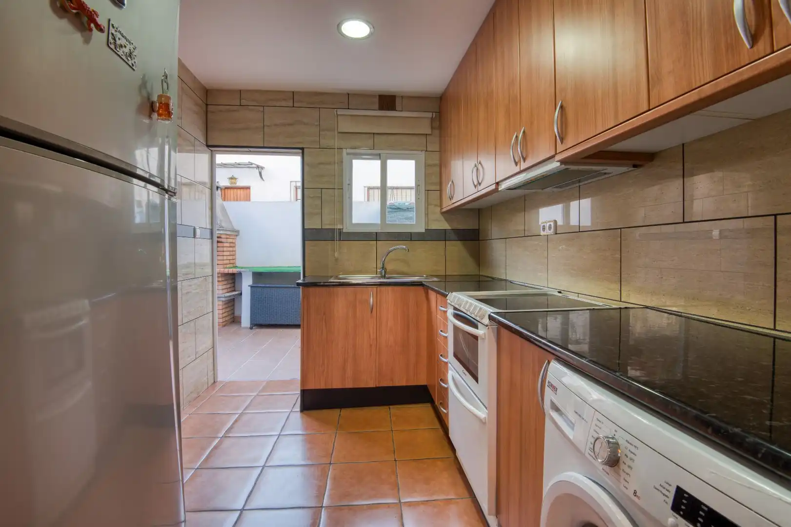 Cocina de Casa adosada en venta en L'Escala con Terraza y Amueblado