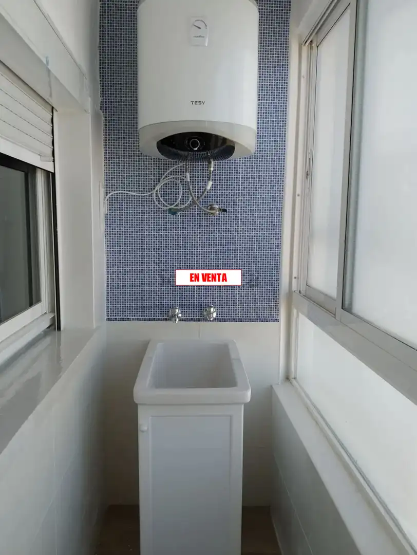 Bany de Apartament en venda en Ciudad Real amb Aire condicionat, Calefacció i Terrassa