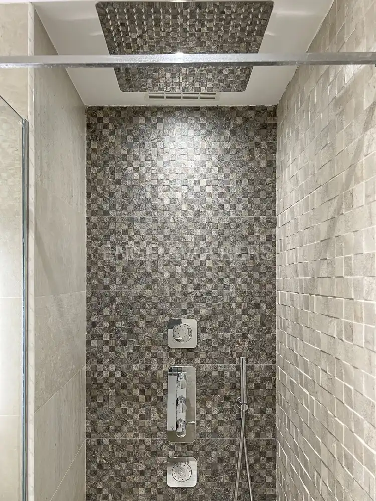 Baño de Apartamento en venta en Madrid con Aire acondicionado y Calefacción