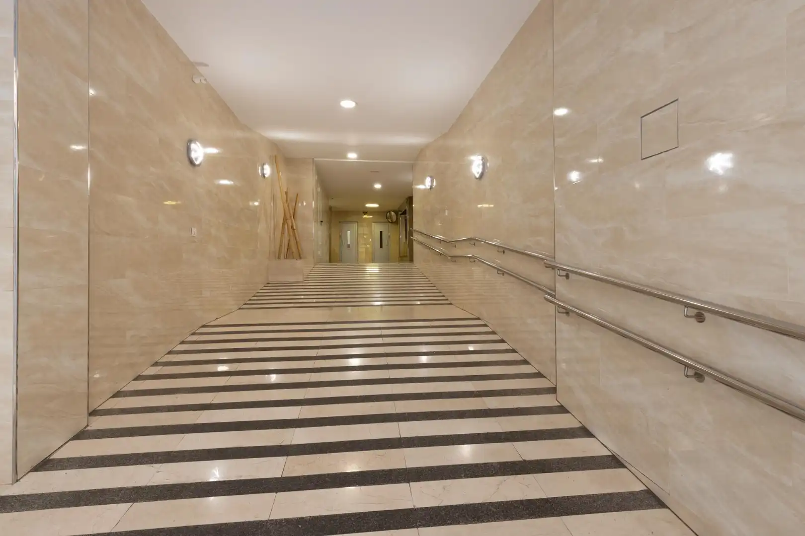 Piso con terraza en venta en PEDRO ANTONIO DE ALARCON, imagen 47