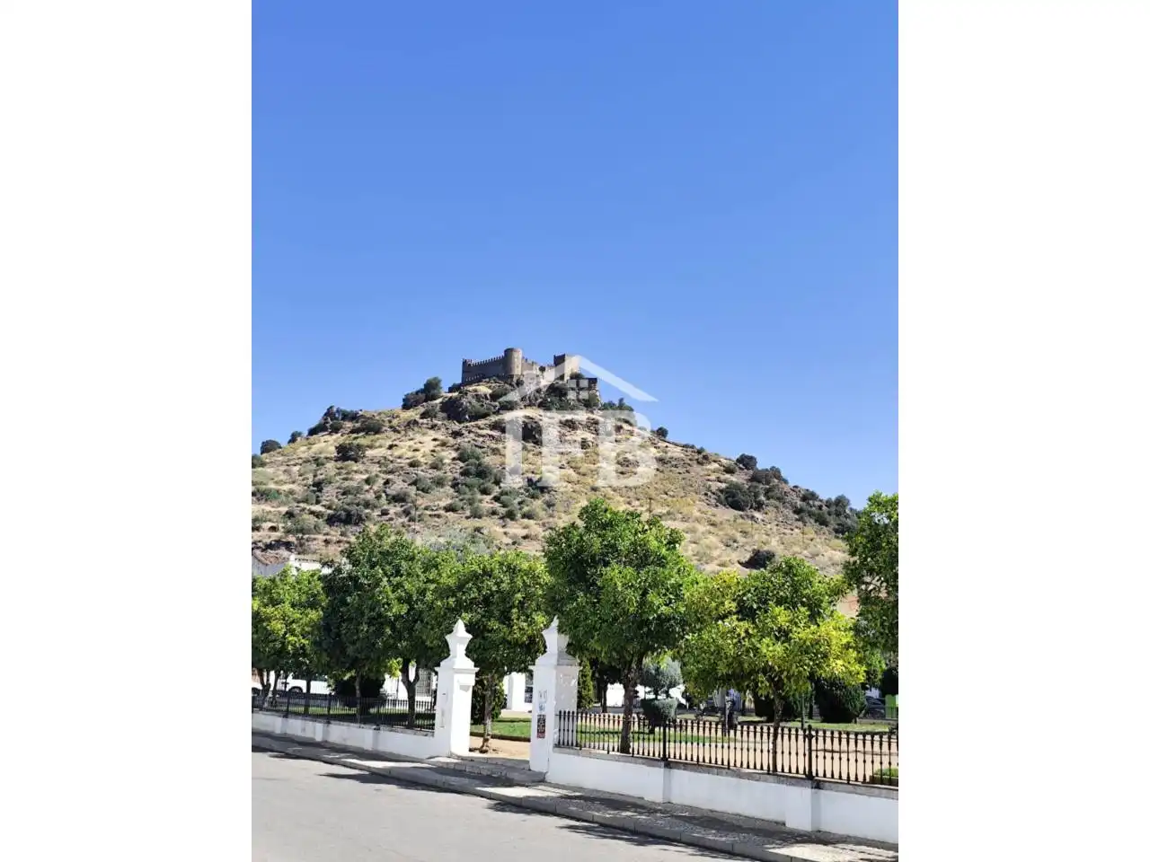 Exterior view of Houses for sale in Burguillos del Cerro