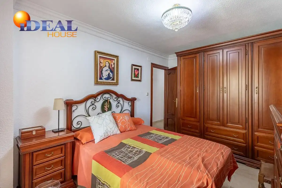 Piso con ascensor en venta en Calle ARQUITECTO JIMENEZ LACAL, imagen 21
