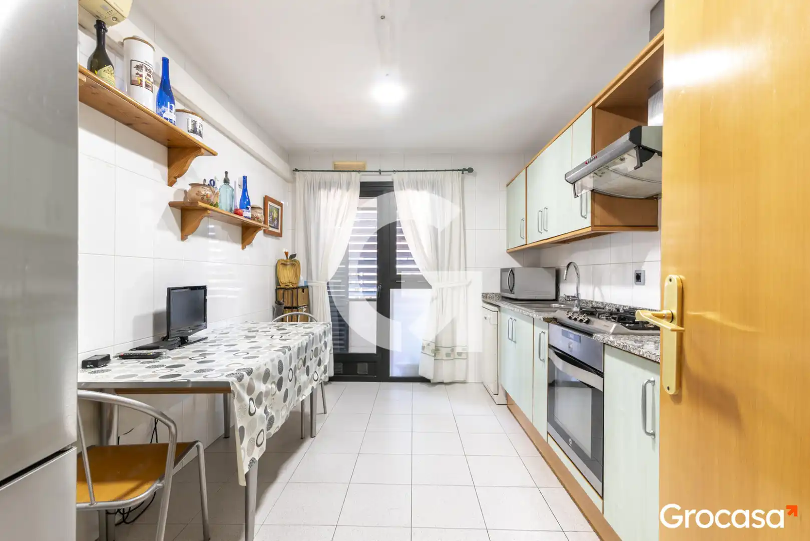 Cocina de Piso en venta en Sant Feliu de Llobregat con Aire acondicionado, Calefacción y Terraza