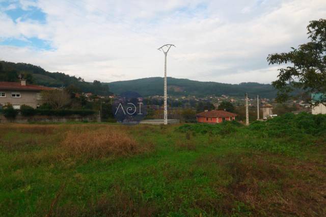 Terreno residencial en Venta en Camiño do Outeiro en Tomiño