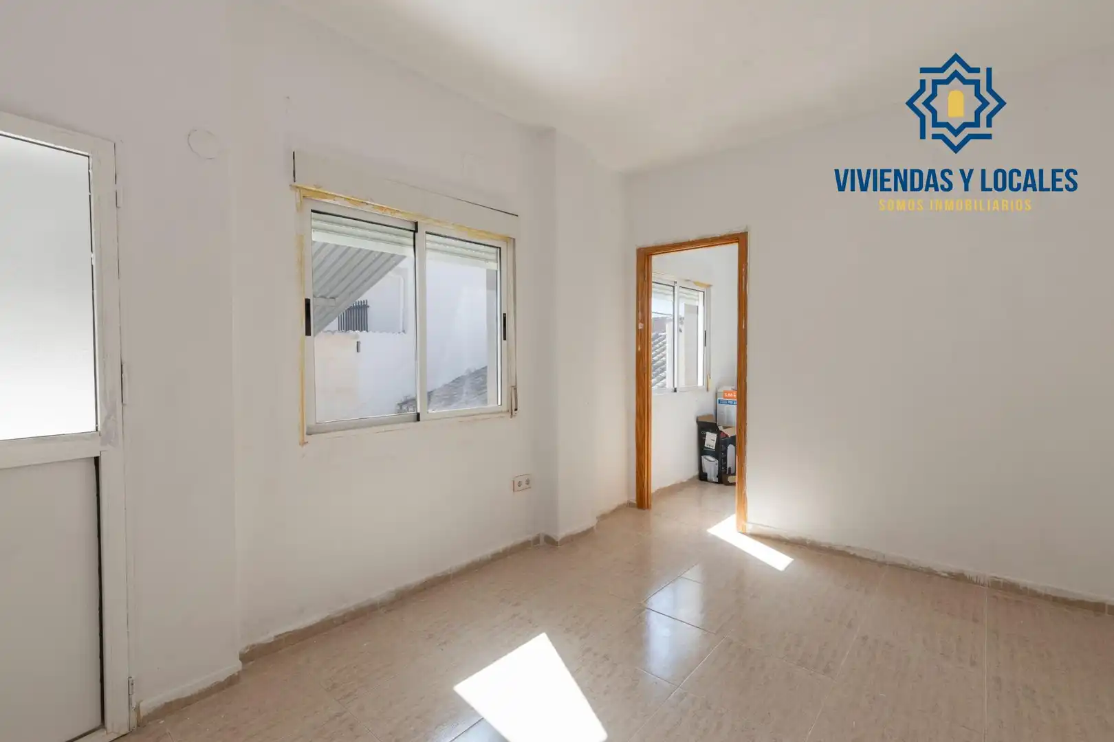 Dormitori de Casa o xalet en venda en La Zubia amb Terrassa