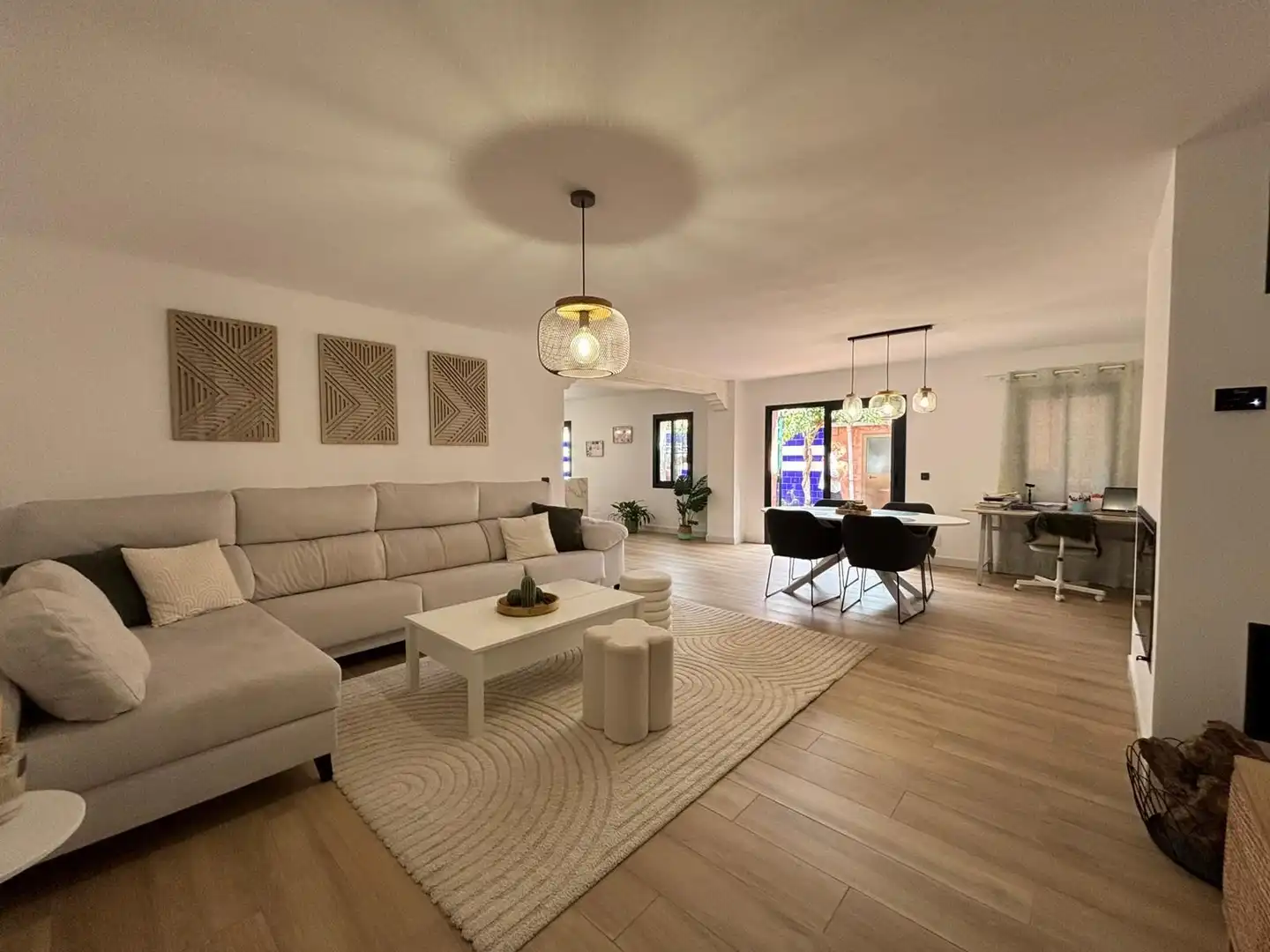 Living room of Detached homes for sale in Los Barrios  with Community pool