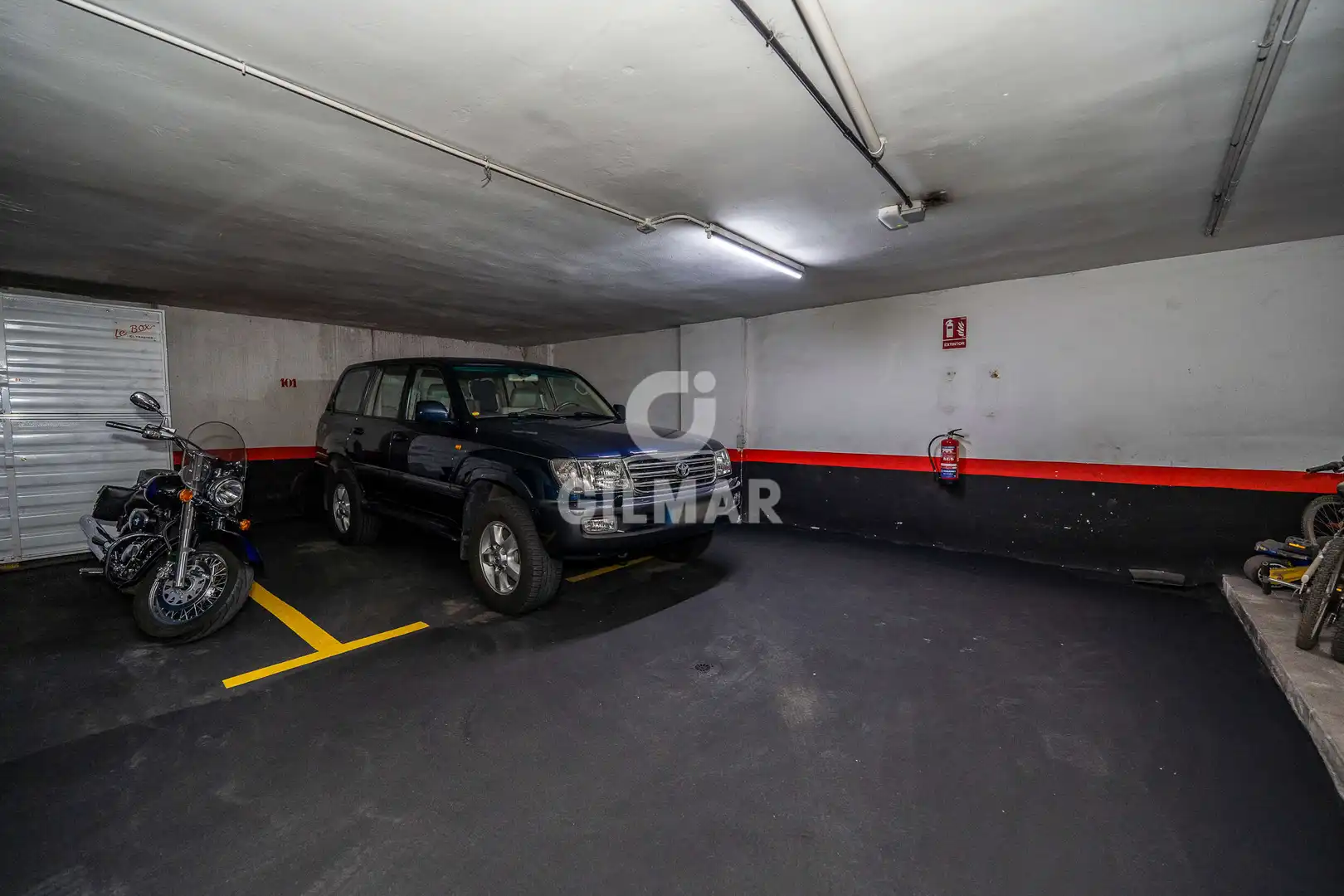 Aparcament de Garatge en venda en Madrid
