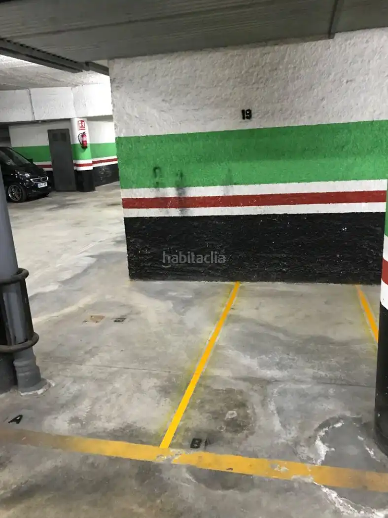 Einzelparkplatz zur Miete in Passeig de Vilafranca 54, imagen 2