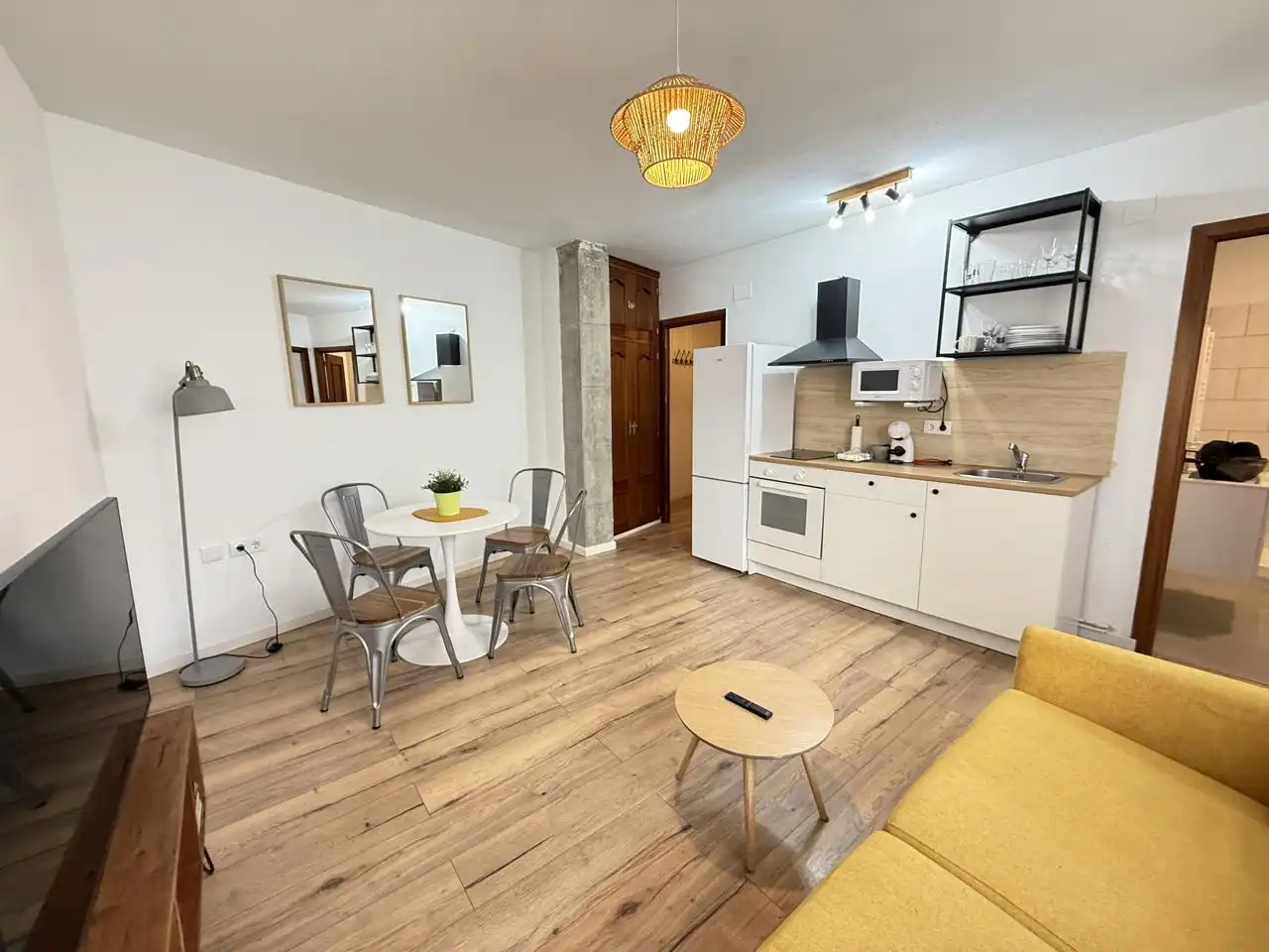 Wohnung zur Miete in Pozo De Las Nieves, 8, Centro