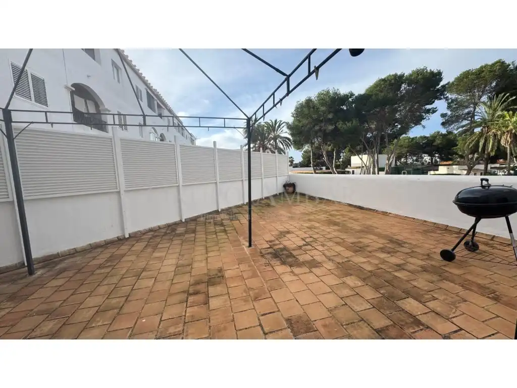 Vista exterior de Piso en venta en Santa Eulària des Riu