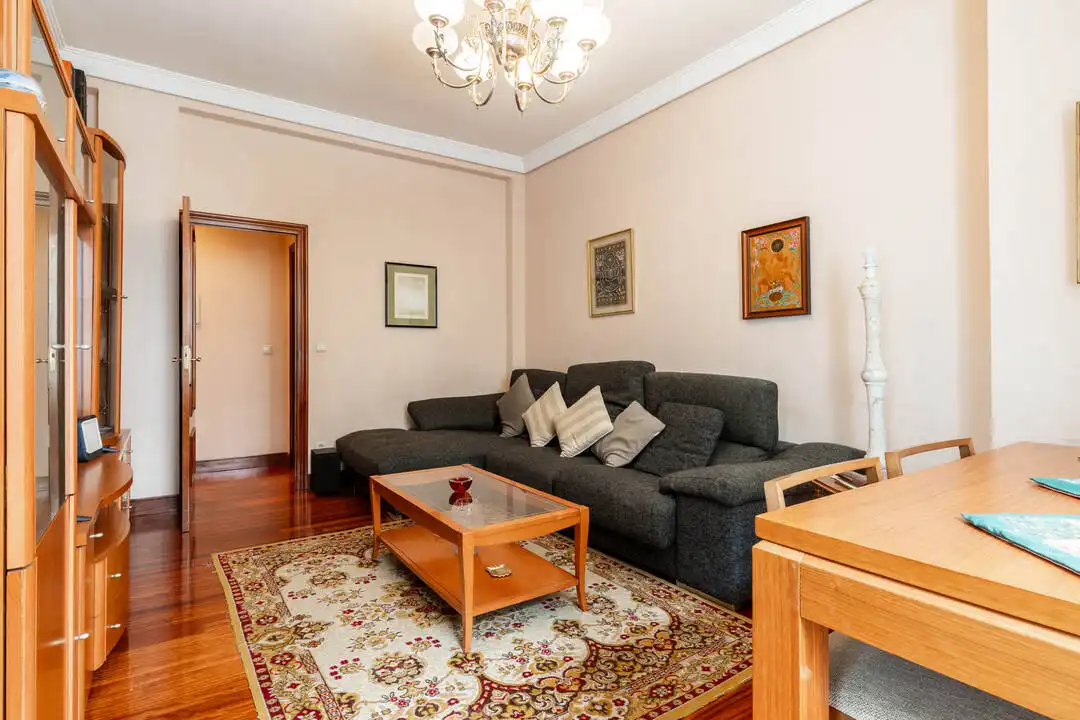 Sala de estar de Piso en venta en Donostia - San Sebastián  con Calefacción, Balcón y Alarma