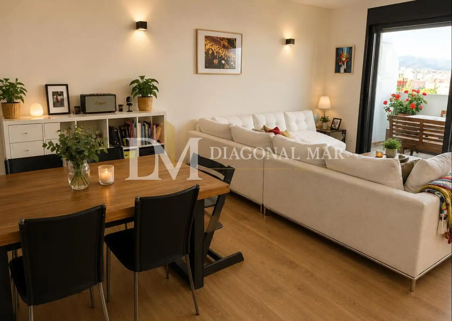Sala de estar de Piso de alquiler en Sant Adrià de Besòs con Parquet, Balcón y Piscina comunitaria