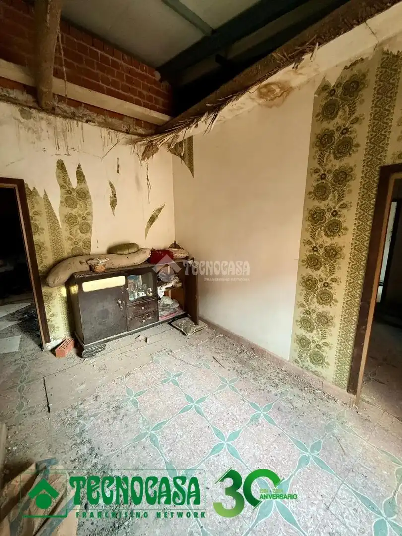 Habitación de Casa adosada en venta en Mocejón, Toledo