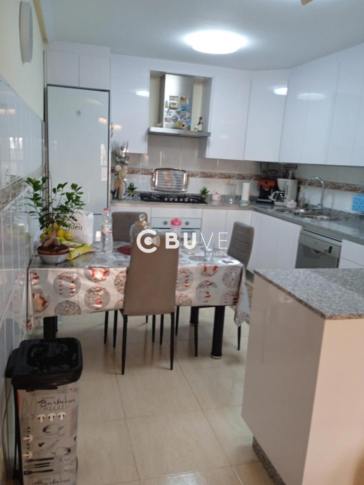 Cuina de Pis en venda en Garrucha amb Terrassa