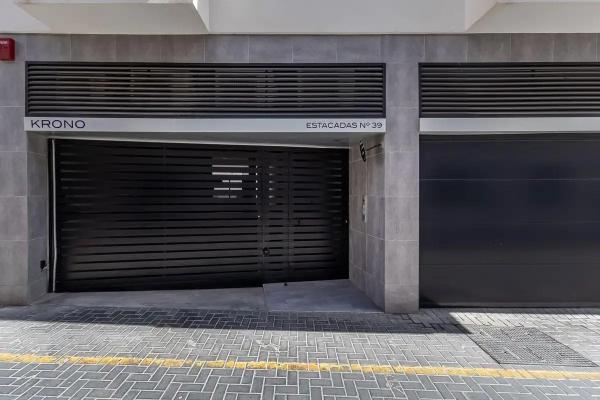 Parking de Piso en venta en Maracena con Aire acondicionado y Trastero