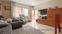 Living room of Flat for sale in Mollet del Vallès  with Air Conditioner, Terrace and Balcony