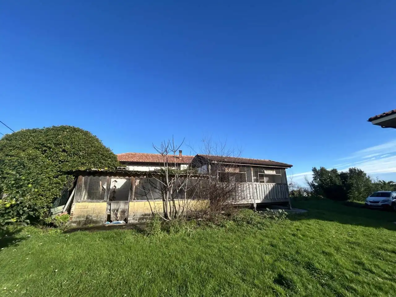 Haus oder Chalet zum Verkauf in Llanes mit Heizung, Privatgarten und Terrasse