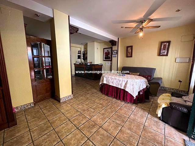 Casa-chalet en Venta en Calle Fernán Núñez en Poleares