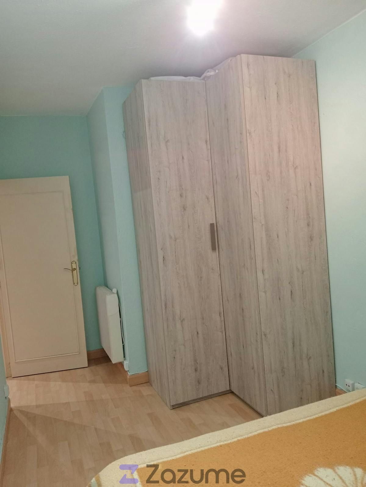 Dormitori de Pis de lloguer en  Zaragoza Capital amb Calefacció, Parquet i Moblat