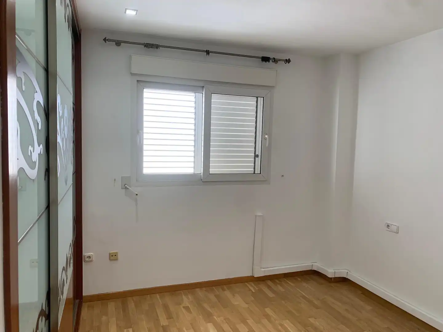 Ático de alquiler en Carrer de Rafael Reyes i Torrent (Pintor), L'Amistat
