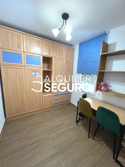 Wohnung zur Miete in Leganés mit Heizung, Terrasse und Möbliert