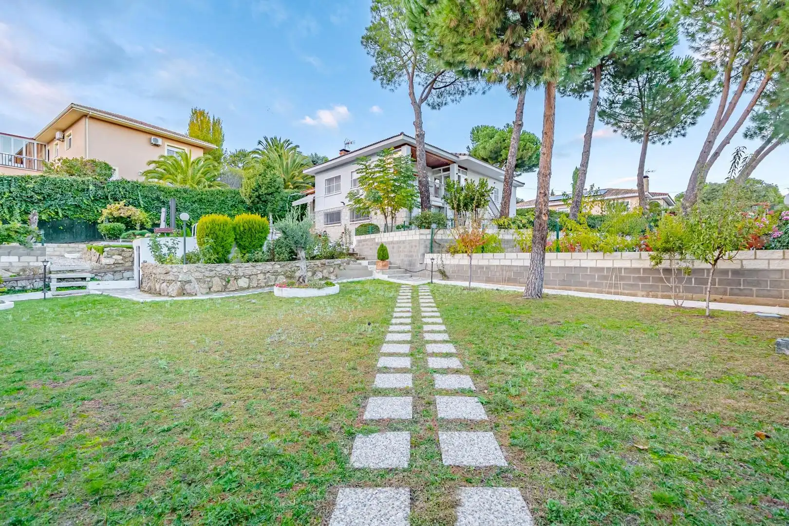 Garden of Houses for sale in Valdemorillo  with Heating, Private garden and Terrace
