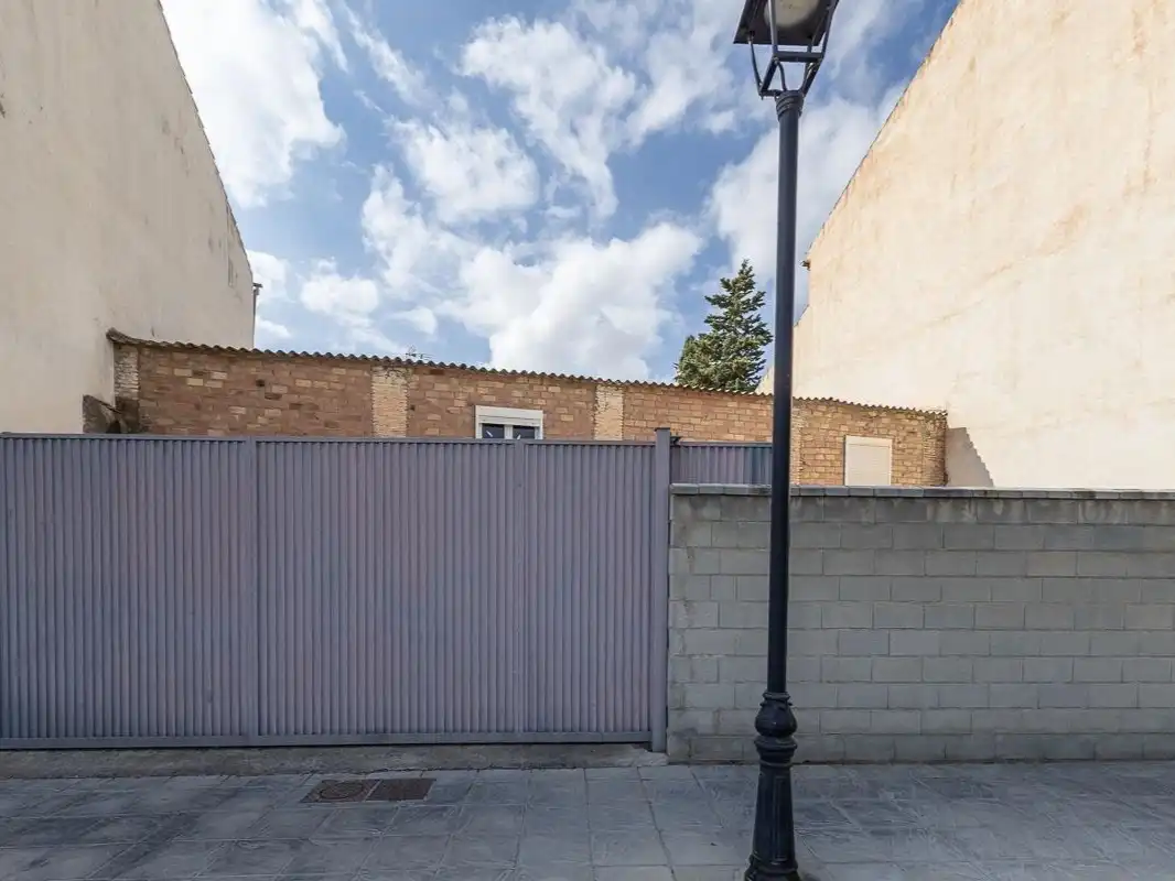 Vista exterior de Residencial en venta en Alhendín