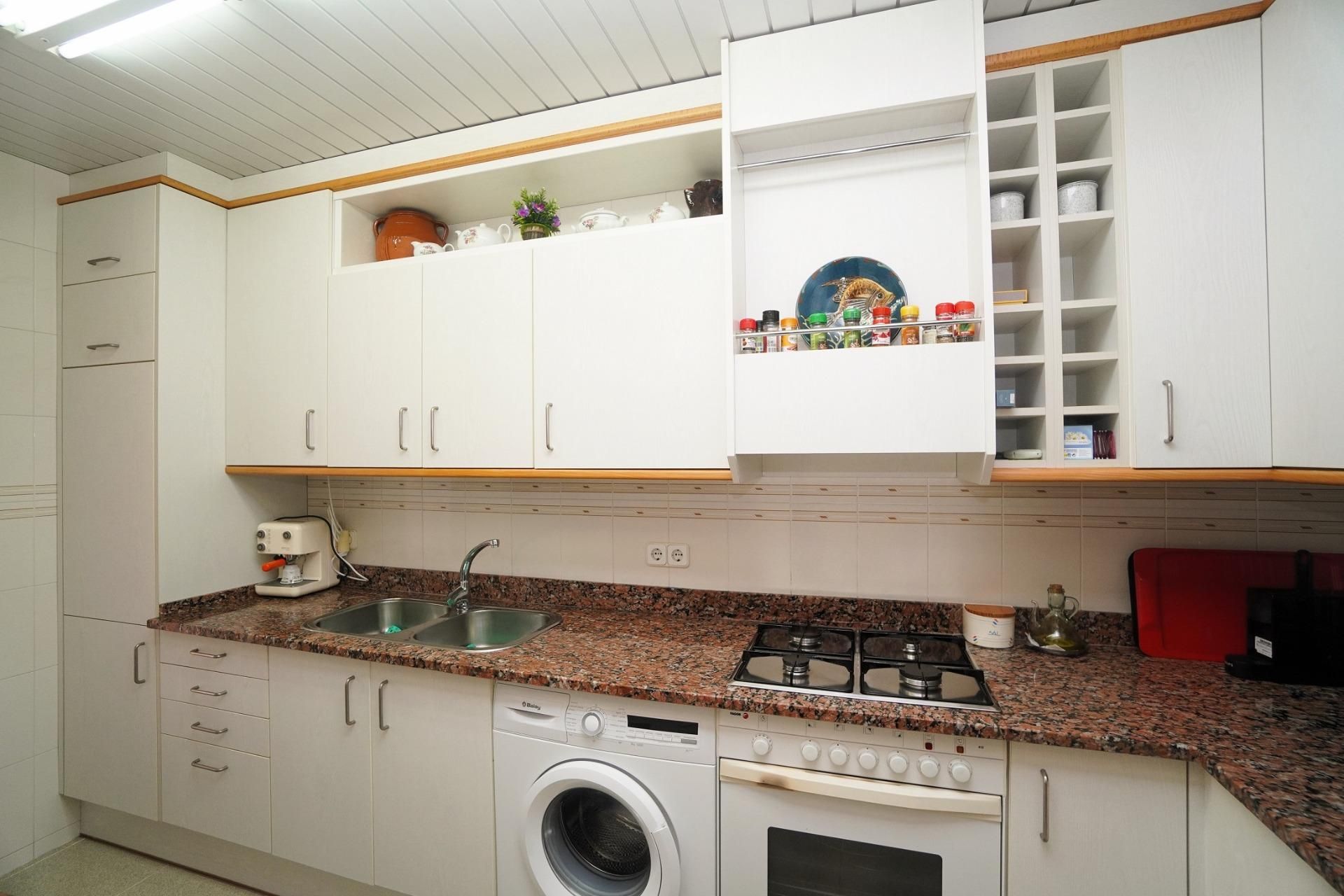 Kitchen of Flat for sale in El Vendrell  with Air Conditioner and Balcony