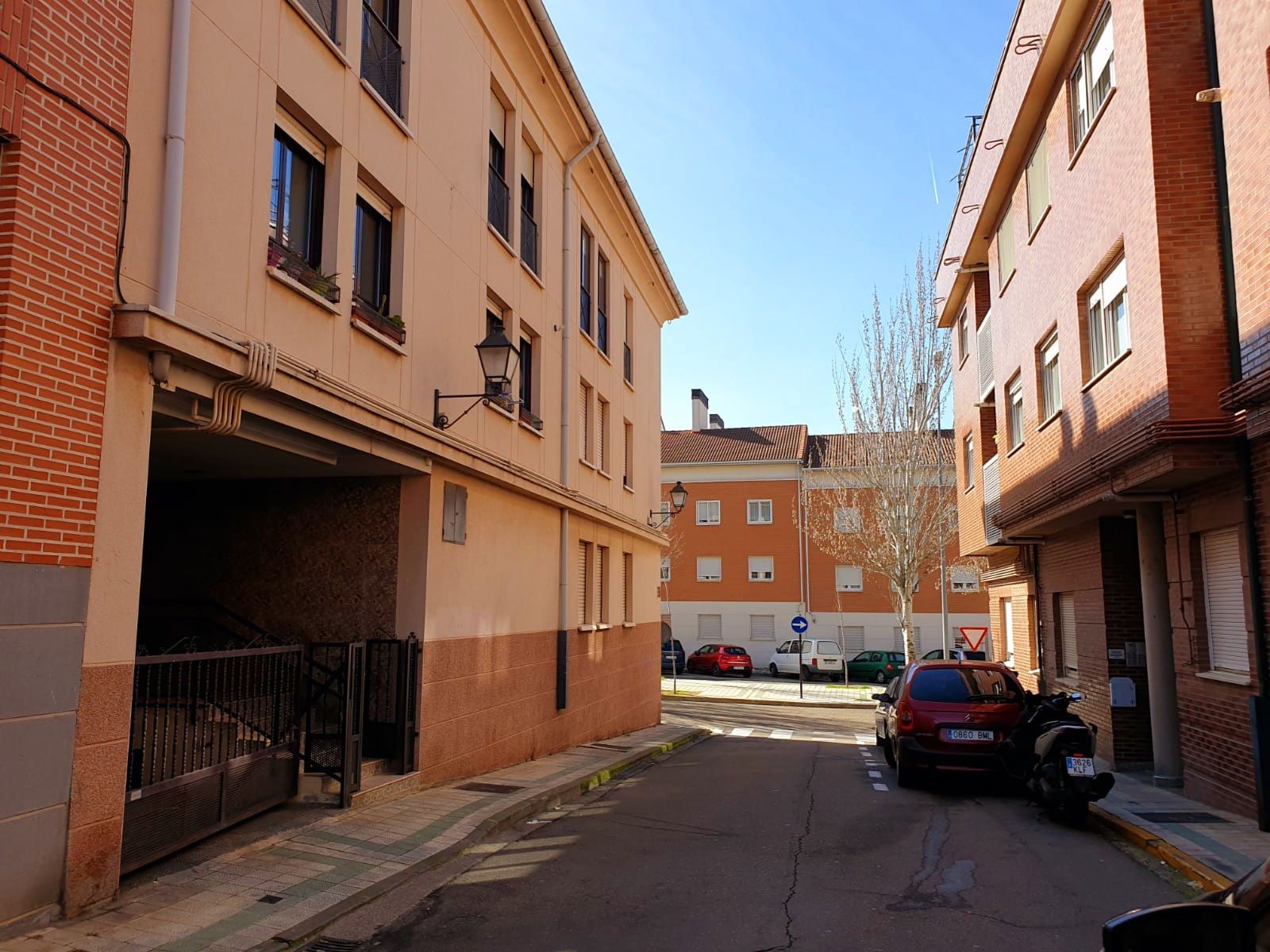 Vista exterior de Garatge en venda en Palencia Capital