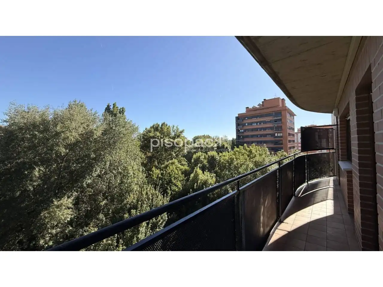 Exterior view of Flat for sale in  Pamplona / Iruña  with Air Conditioner, Heating and Terrace