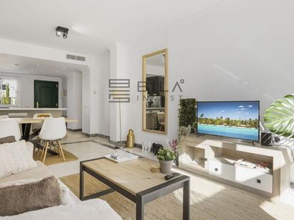 Living room of Attic for sale in Marbella  with Air Conditioner, Terrace and Swimming Pool